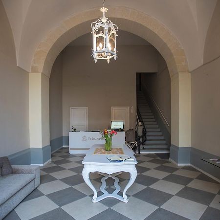 Palazzo Belsanti Bed & Breakfast Лече Екстериор снимка