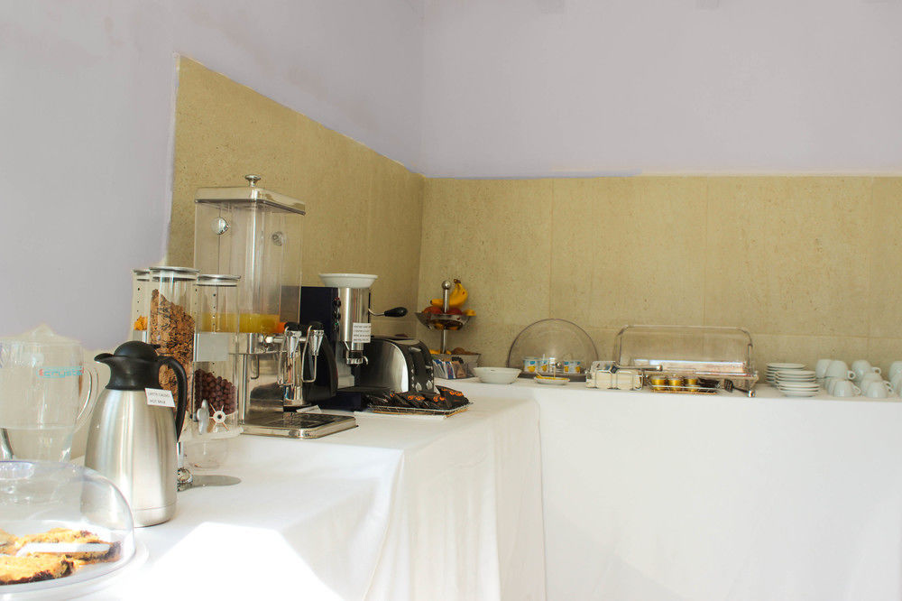 Palazzo Belsanti Bed & Breakfast Лече Екстериор снимка