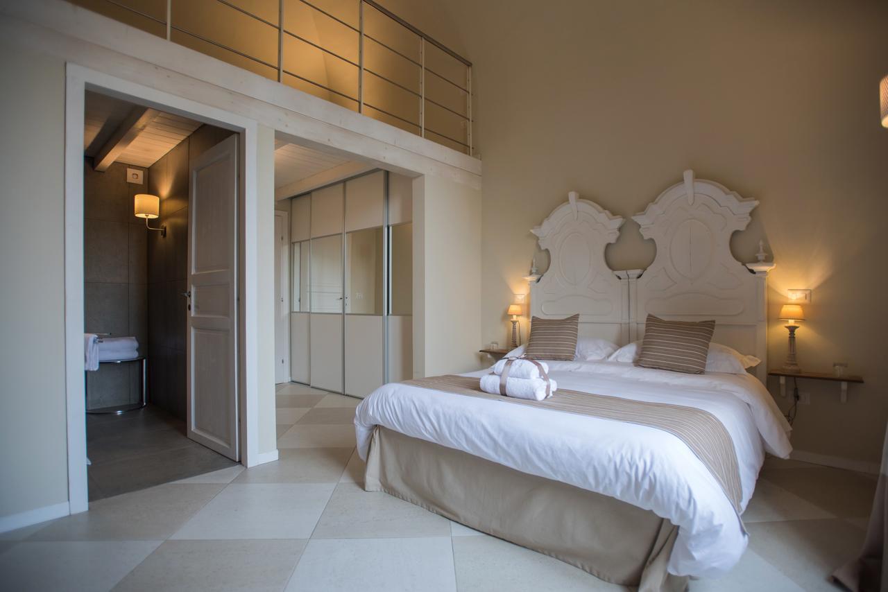 Palazzo Belsanti Bed & Breakfast Лече Екстериор снимка