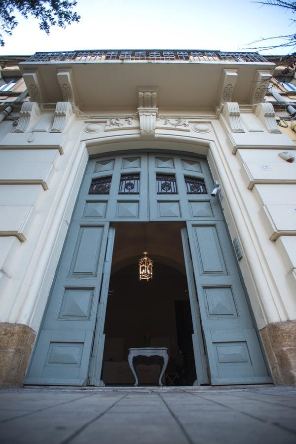 Palazzo Belsanti Bed & Breakfast Лече Екстериор снимка