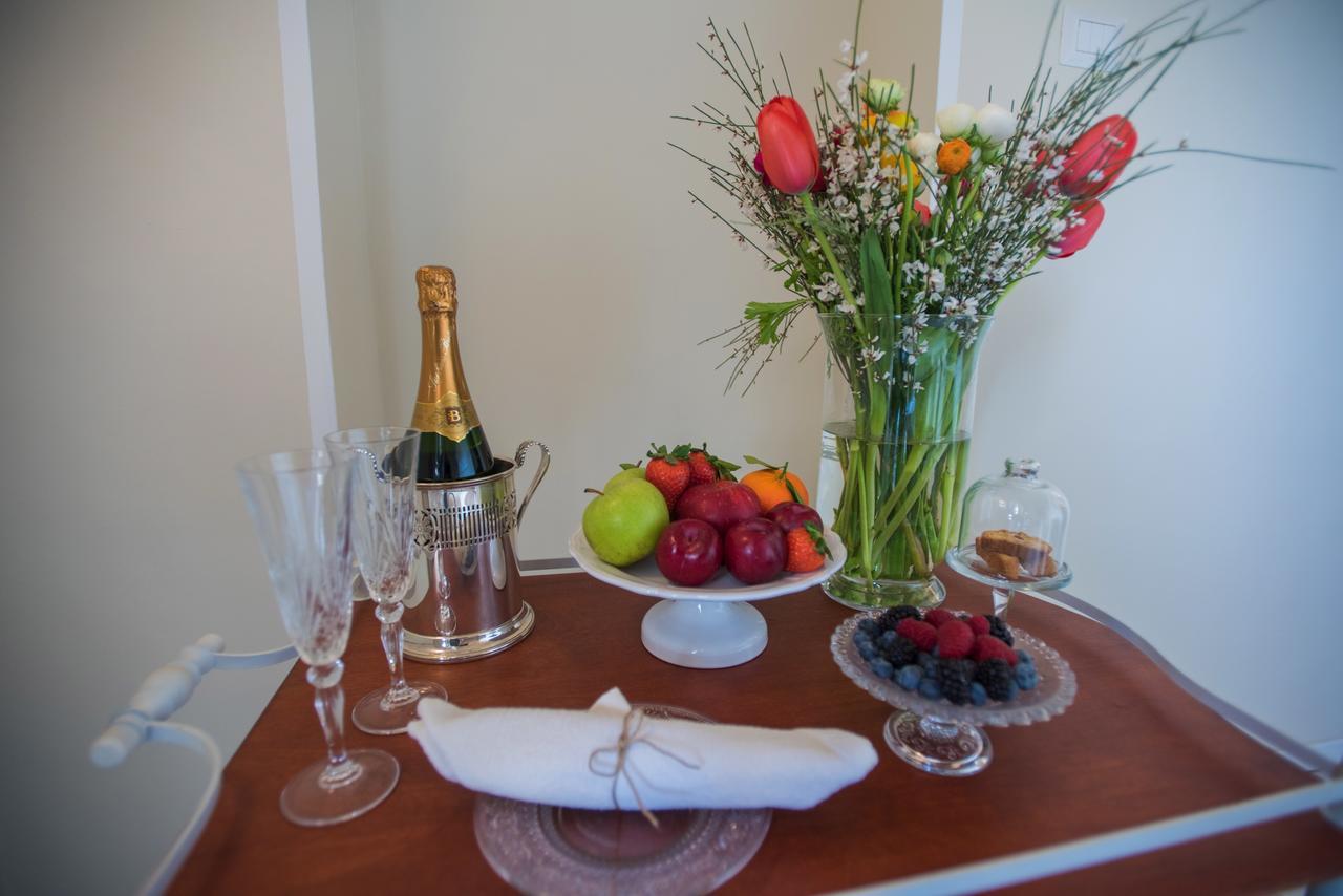 Palazzo Belsanti Bed & Breakfast Лече Екстериор снимка